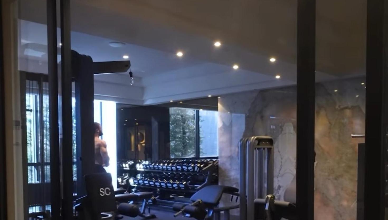 Stone Company Bathrooms - Telju Fitness